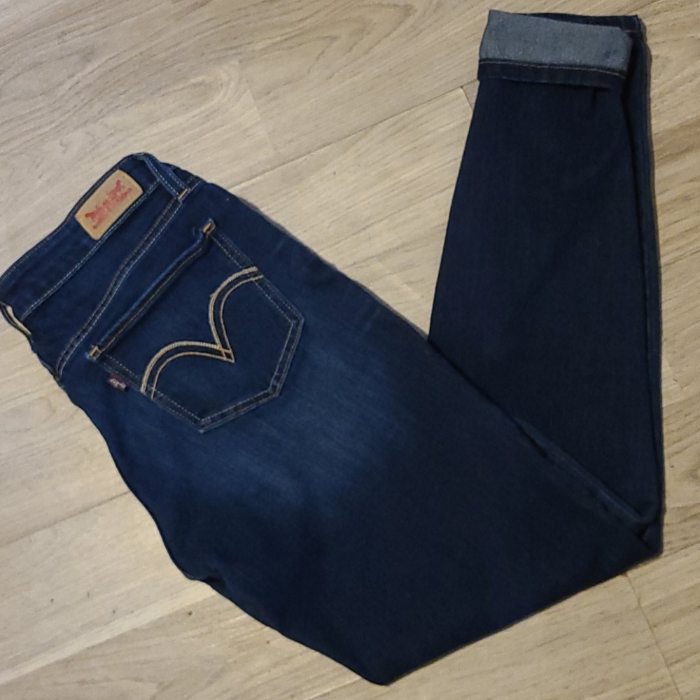 Levi's